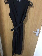 Boo Hoo Night 10 Black Ladies Dress sleeveless belted side vent chic