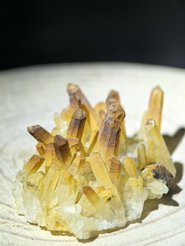 Citrine quartz crystalcluster - citrine,