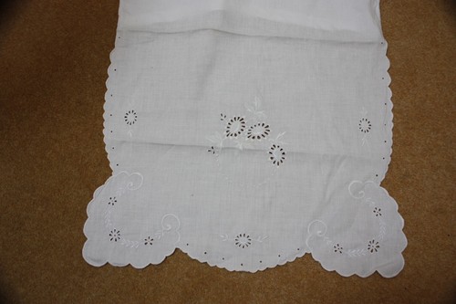 Nb1064 pretty vintage white - pretty,