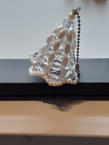 Large white clear - , beaded