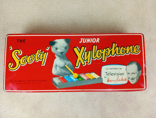 Vintage complete sooty - complete,