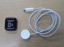 Used Apple Watch SE 2nd Generation A2722 GPS 40mm Midnight, FRONT CHIPPED, 82%