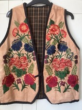 Vintage Tan Embroidered Floral