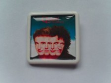QUEEN THE MIRACLE   ALBUM COVER BADGE PIN 
