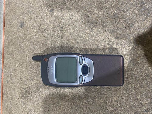 Nokia 7110 nse mobile phone - mobile,