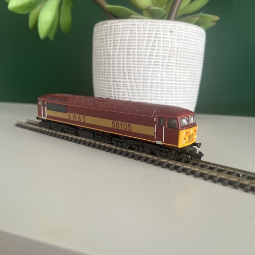 Graham farish class 105 - farish,