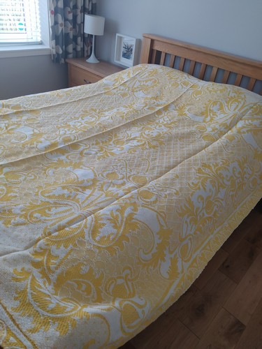 Vintage 1950s double - vintage, bedspread