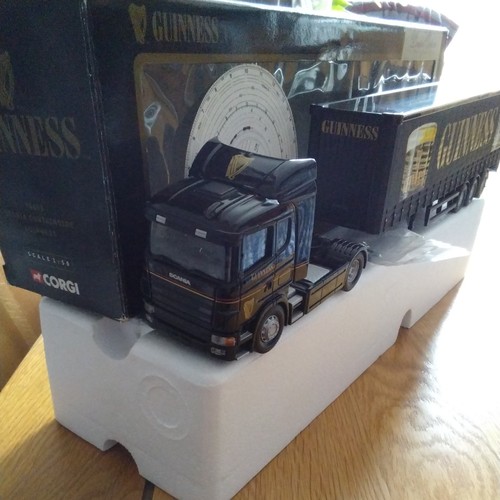 Corgi scania curtainside - corgi,
