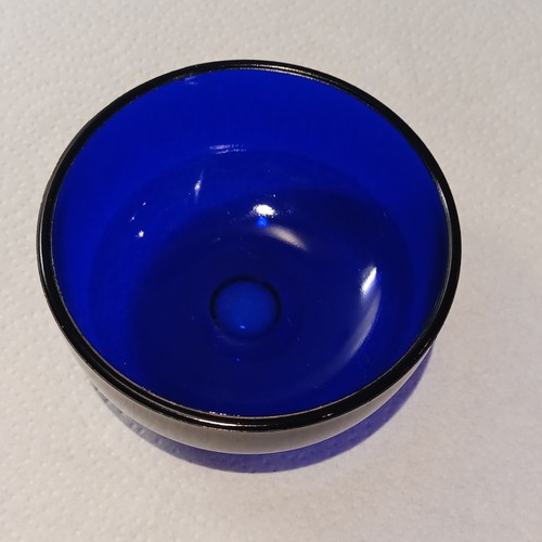 Cobalt blue glass - blue,