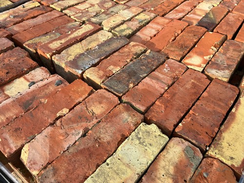 Reclaimed bricks old multi - bricks/old,