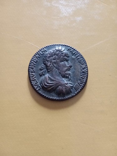 Medal lucius verus roman - medal, verus,