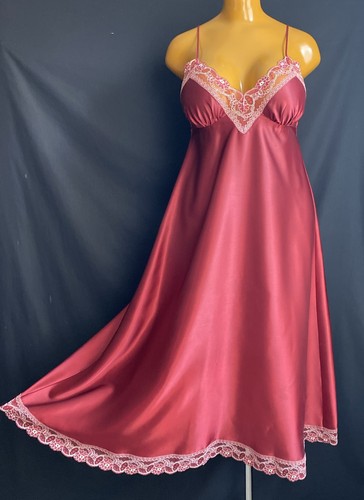 Vintage long nightdress - vintage,