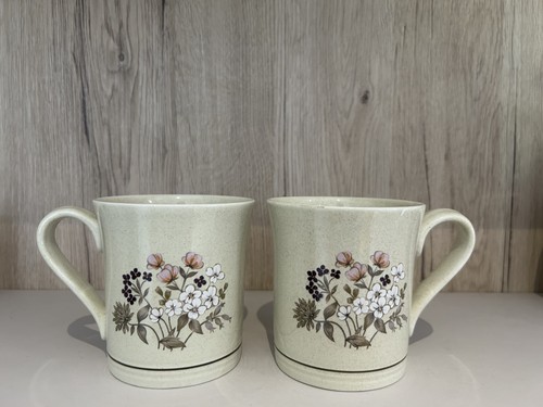 Pair royal doulton - royal,