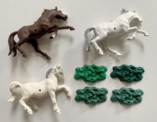 Britains Swoppets Western & War of The Roses Knights Spare Horses & Bases.