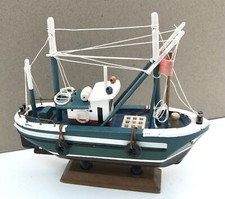 Vintage Wooden Fishing Boat 7” x 7” Lovely Detail 