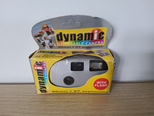 Dynamic disposable camera - disposable,
