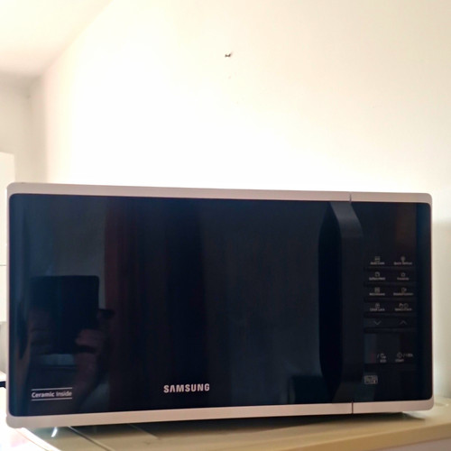 Samsung ms23k3513aw 23l 800w - samsung,