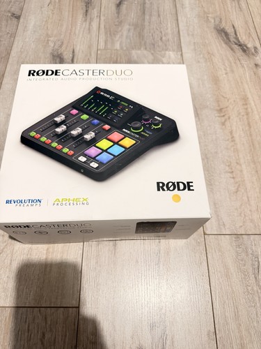 Rodecaster duo podcast - rodecaster,