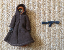 Vintage Star Wars Figure: Jawa with Cloth Cape & Gun/Weapon - Kenner Palitoy