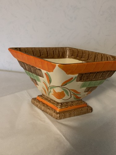 Myott diamond vase hand - vase,