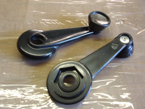 Triumph tr7 tr8 mgb window - tr7,