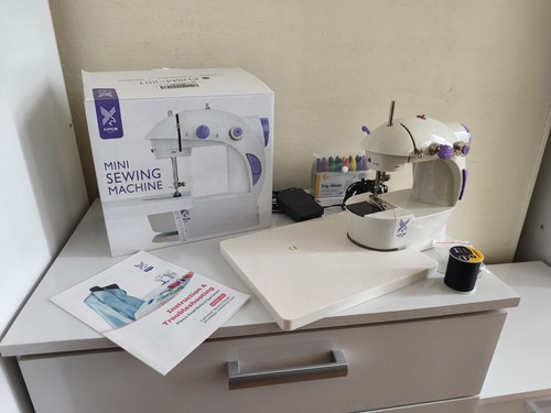 Fhsm 201 mini sewing machine - sewing,