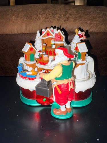 Hallmark keepsake 2018 santa - hallmark, santa's