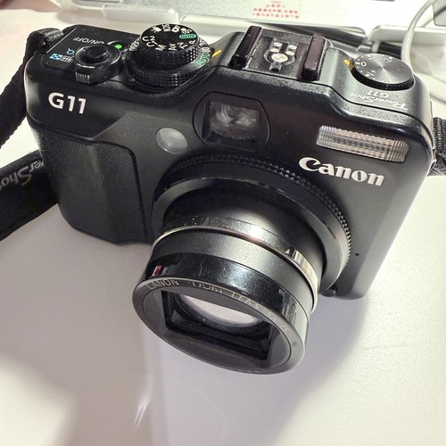 Canon powershot g11 digital - canon,