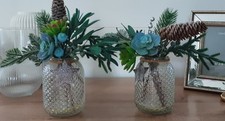 2 X Artificial Floral Arrangement in Glass Vase Christmas