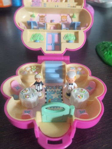 Vintage polly pocket fry - mr, fry's