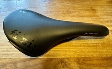 Fizik Aliante Saddle Large