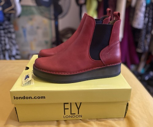 Gorgeous fly london red - gorgeous,