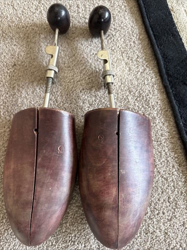 Vintage wooden shoe trees - wooden,