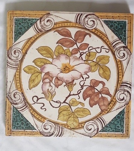 Stunning floral motif - motif, antique
