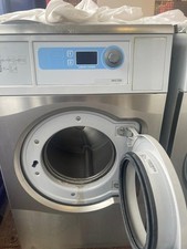  8 JLA and 4 Electrolux