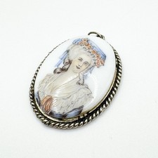 Vintage Silver Tone Ceramic
