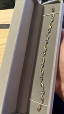 9 carat gold diamond and blue