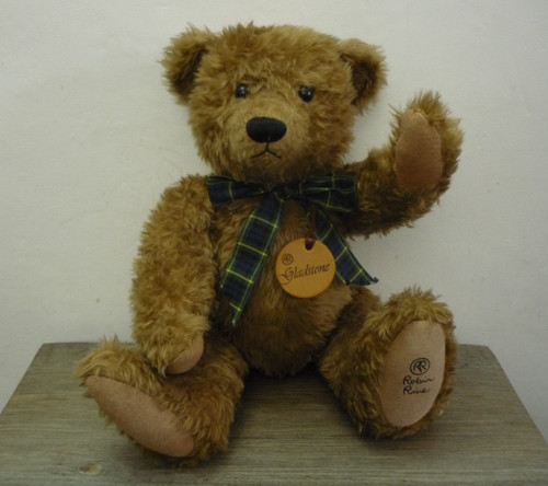 Robin rive gladstone bear with - gladstone,