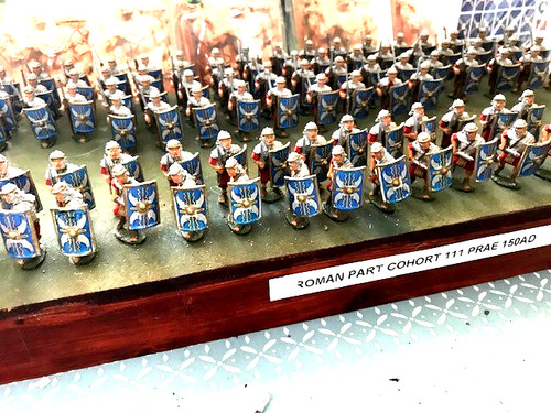 Black tree roman 28mm - black,