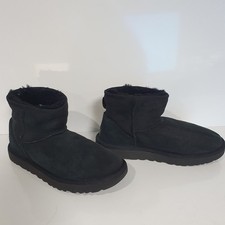 UGG Australia Women's Classic Short Boots Mini II Black UK 7