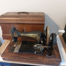 Frister Rossmann Sewing Machine Hand Crank 1900's Carnations Decal, Wood Box 