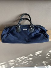 Vintage Fred Perry Laurel Barrel Bag with Shoulder Strap Navy