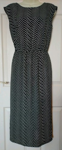 Next herringbone zig zag print - herringbone,