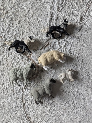 Tiny vintage sheep and - ,