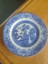 Vintage Blue & White "Old Willow" Pattern Saucer English Ironstone Tableware Ltd