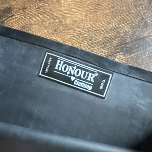 Honour latex revelation skirt - honour,