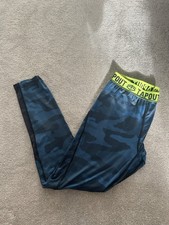 Tapout Men’s Compression
