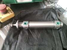 Unic Stainless Cylinder 32mm