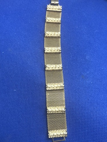 Vtg gold tone - vtg, faux