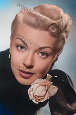 bc0045 - Film Actress - Lana